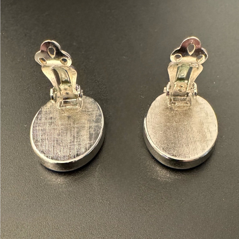 1960s Whiting & Davis Abalone Shell Clip On Earrings Vintage - EUC - Picture 6 of 8